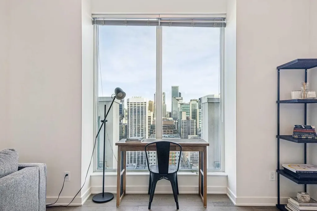 930 6 Avenue SW Calgary AB T2P1J3