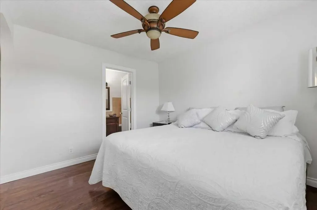 10311 Wapiti Drive SE Calgary AB T2J 1J3