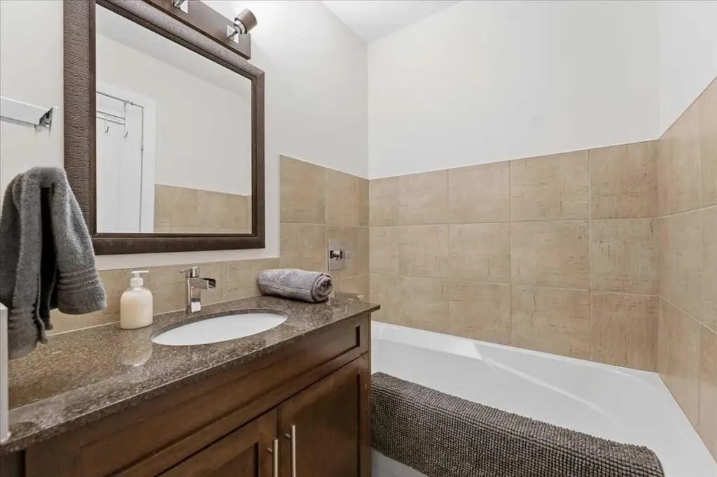 10311 Wapiti Drive SE Calgary AB T2J 1J3