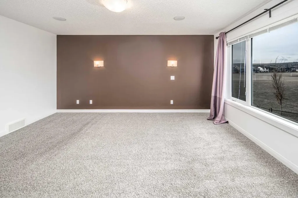 238 Silverado Plains Circle SW Calgary AB T2X 0R5
