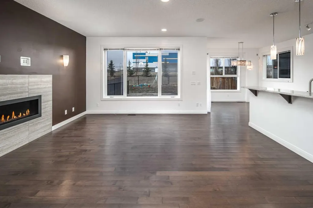 238 Silverado Plains Circle SW Calgary AB T2X 0R5