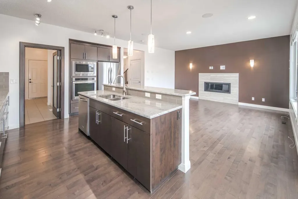 238 Silverado Plains Circle SW Calgary AB T2X 0R5