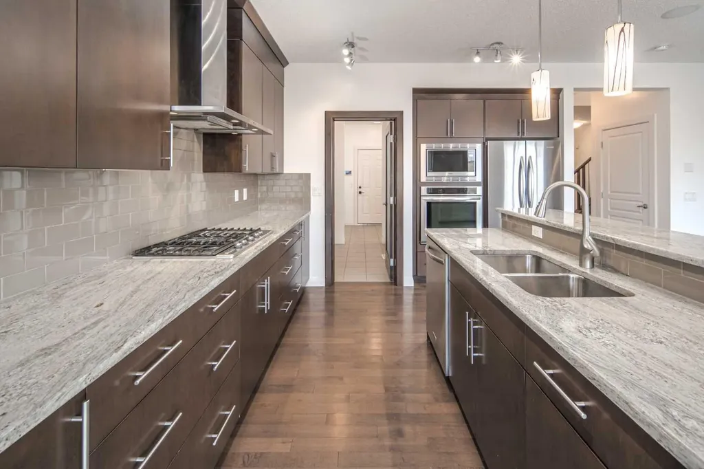 238 Silverado Plains Circle SW Calgary AB T2X 0R5