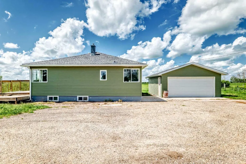 225074 Highway 561 Rural Wheatland County AB T1P 2C1