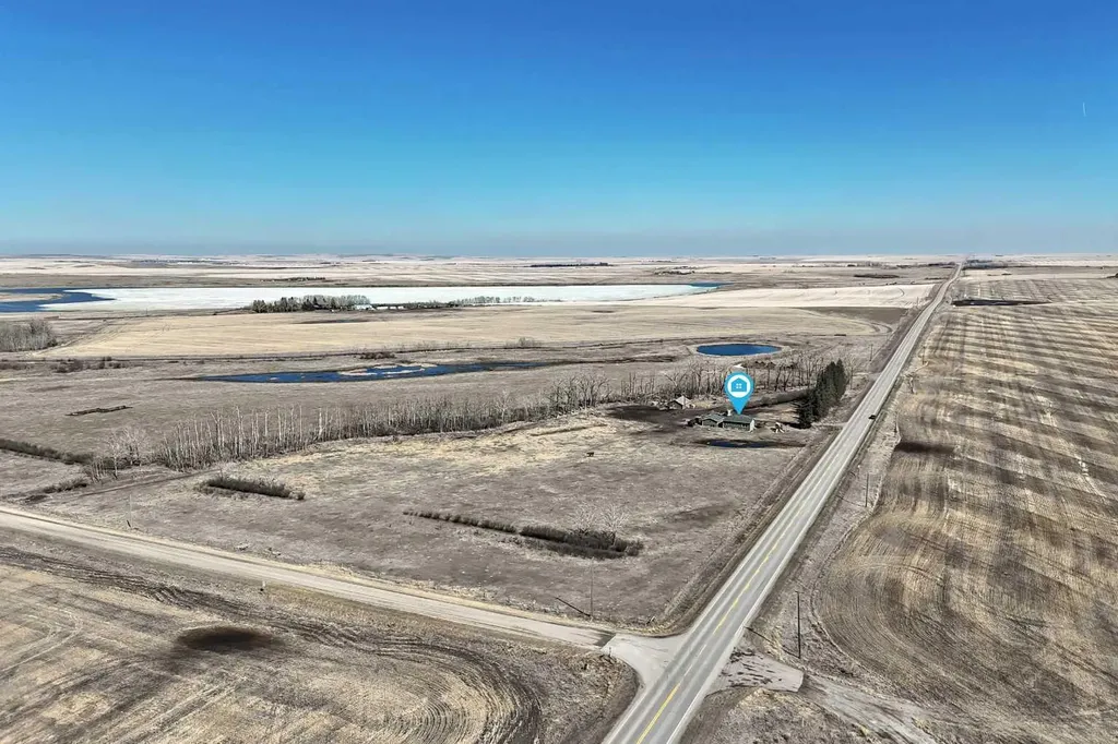 225074 Highway 561 Rural Wheatland County AB T1P 2C1