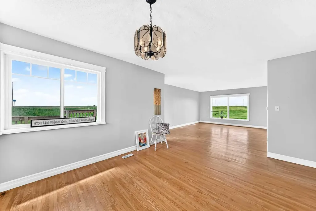 225074 Highway 561 Rural Wheatland County AB T1P 2C1