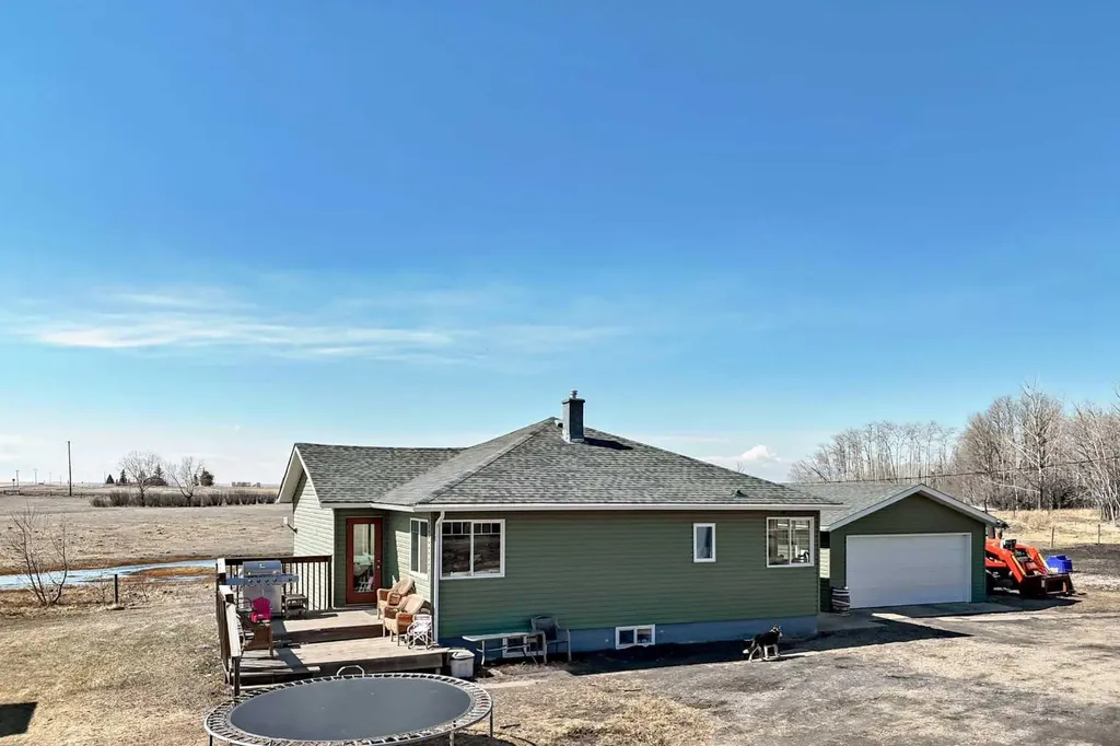 225074 Highway 561 Rural Wheatland County AB T1P 2C1