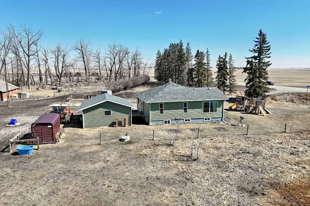 225074 Highway 561 Rural Wheatland County AB T1P 2C1