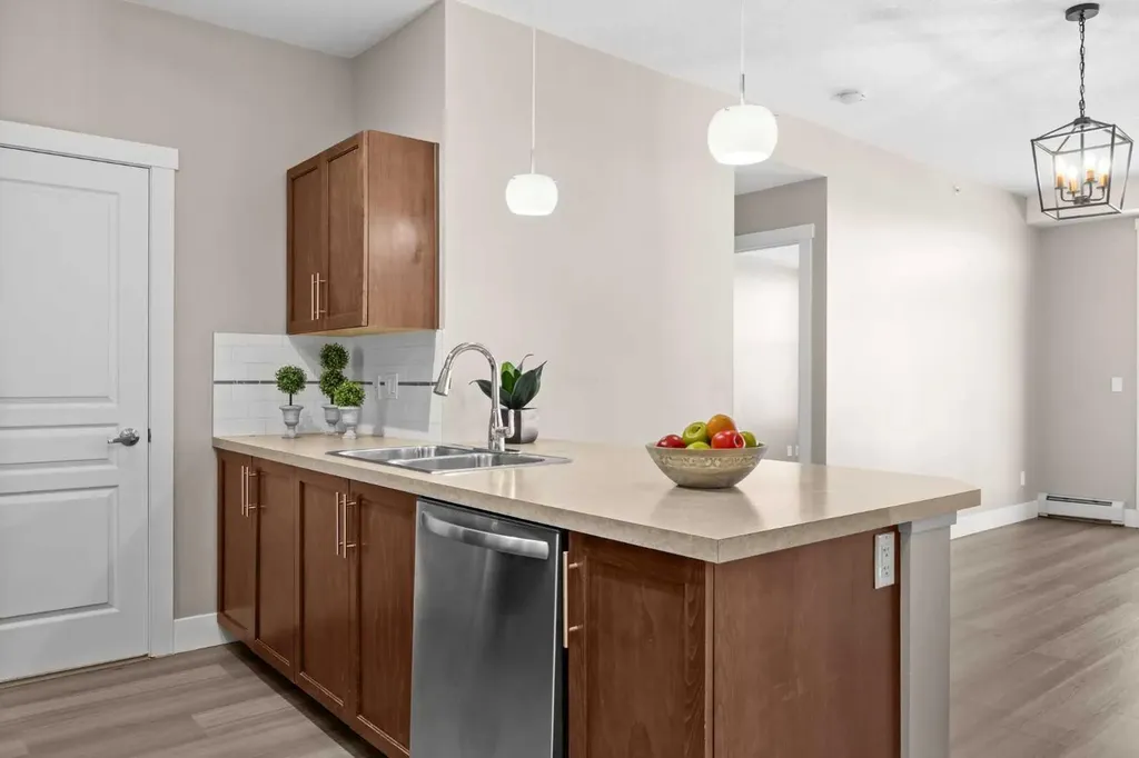 2300 Evanston Square NW Calgary AB T3P0G8