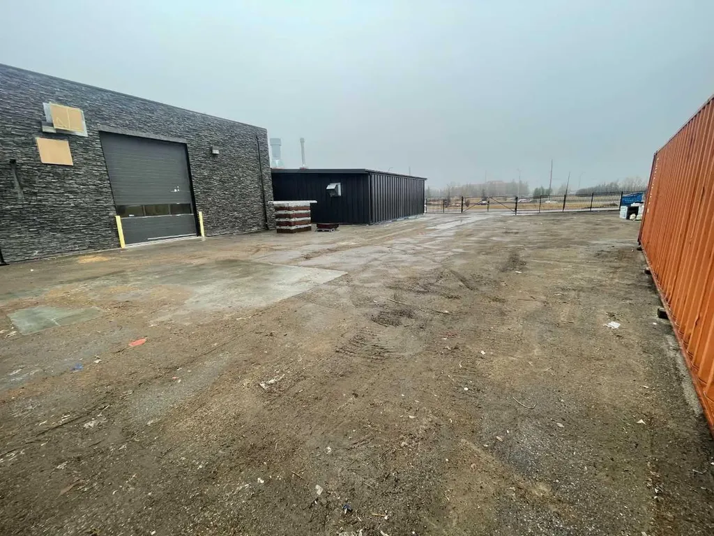 1310 Meridian Road NE Calgary AB T2A 2N9