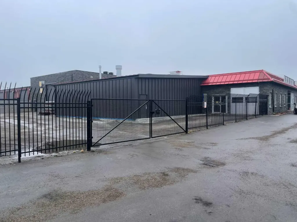 1310 Meridian Road NE Calgary AB T2A 2N9