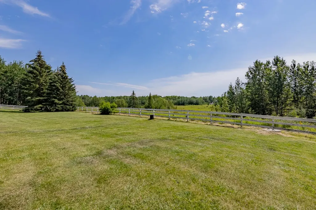 Sunhaven Road Rural Lacombe County AB T0C 0J0