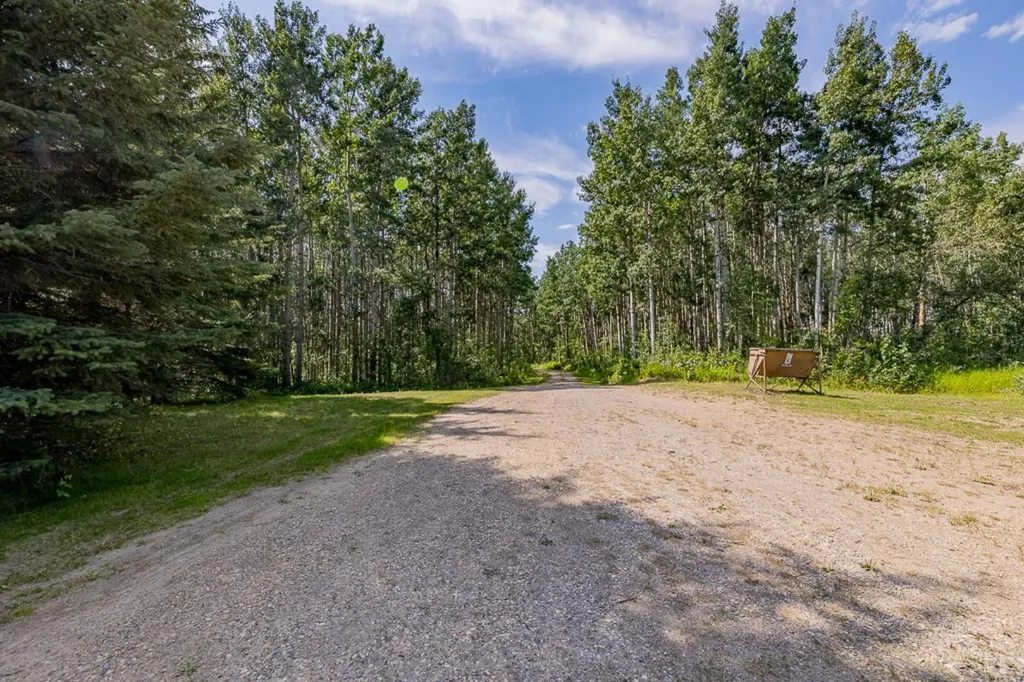 Sunhaven Road Rural Lacombe County AB T0C 0J0