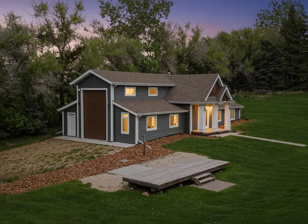 38349 Range Road 270 Rural Red Deer County AB T4E 1A2