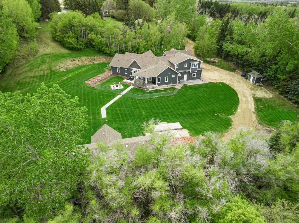 38349 Range Road 270 Rural Red Deer County AB T4E 1A2