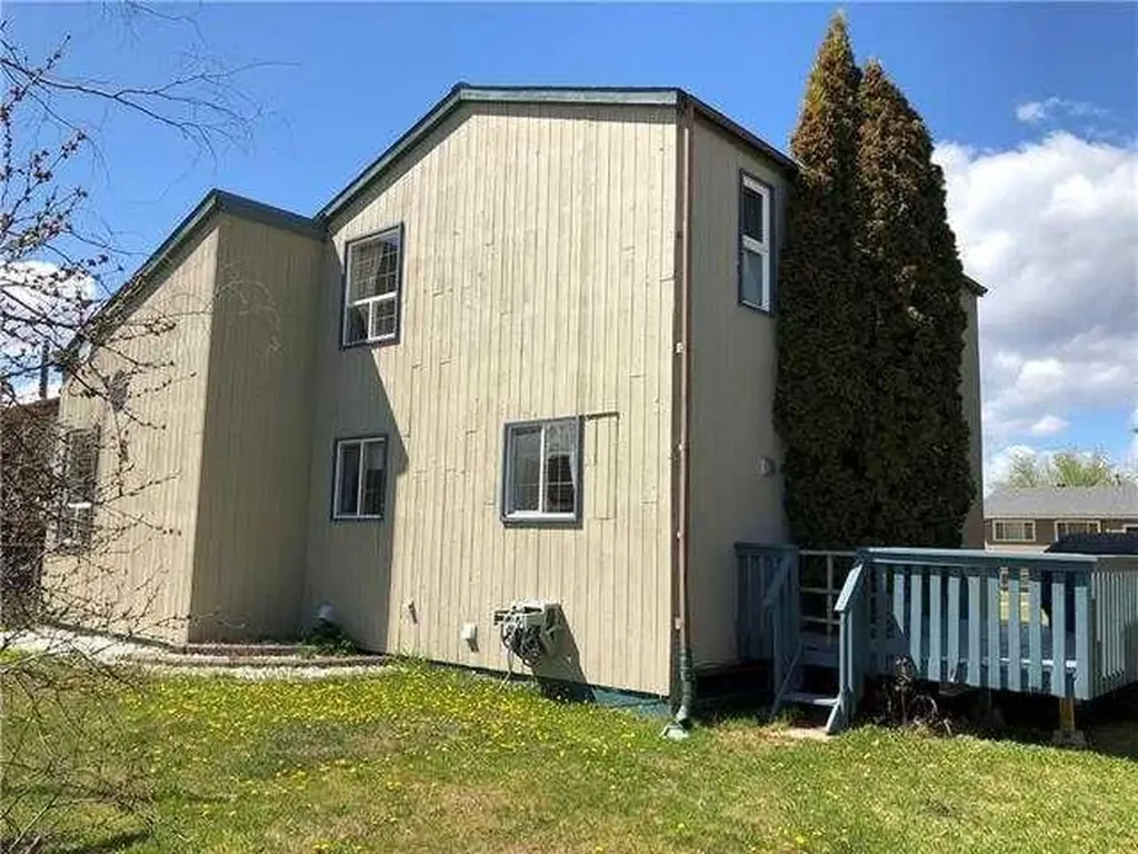 9105 96 Avenue Lac La Biche AB T0A 2C0