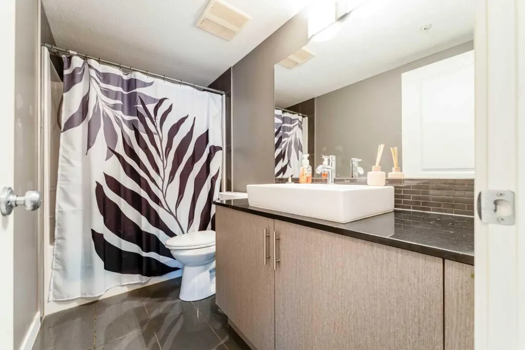 240 Skyview Ranch Road NE Calgary AB T3N 0P4
