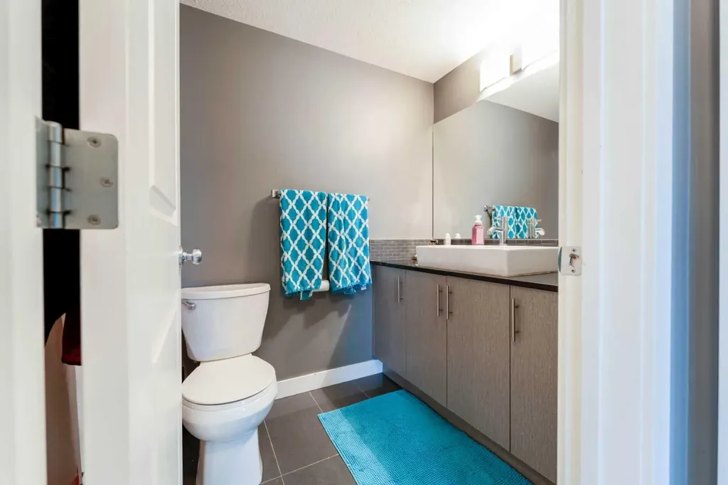 240 Skyview Ranch Road NE Calgary AB T3N 0P4