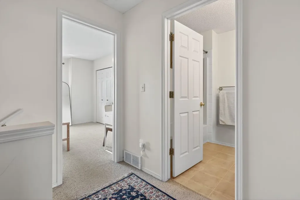 121 Rocky Ridge Court NW Calgary AB T3G4S7