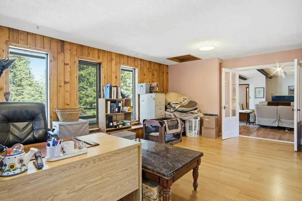29066 Range Road 52 Rural Mountain View County AB T0M 2E0