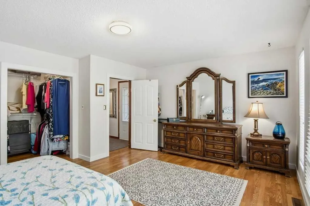 29066 Range Road 52 Rural Mountain View County AB T0M 2E0