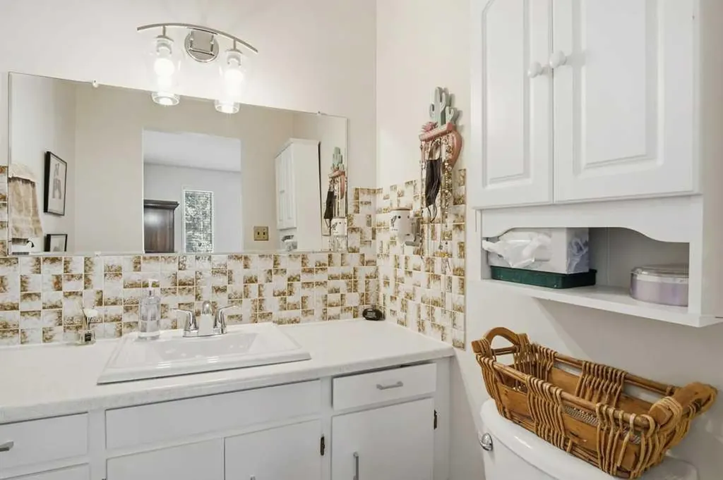 29066 Range Road 52 Rural Mountain View County AB T0M 2E0