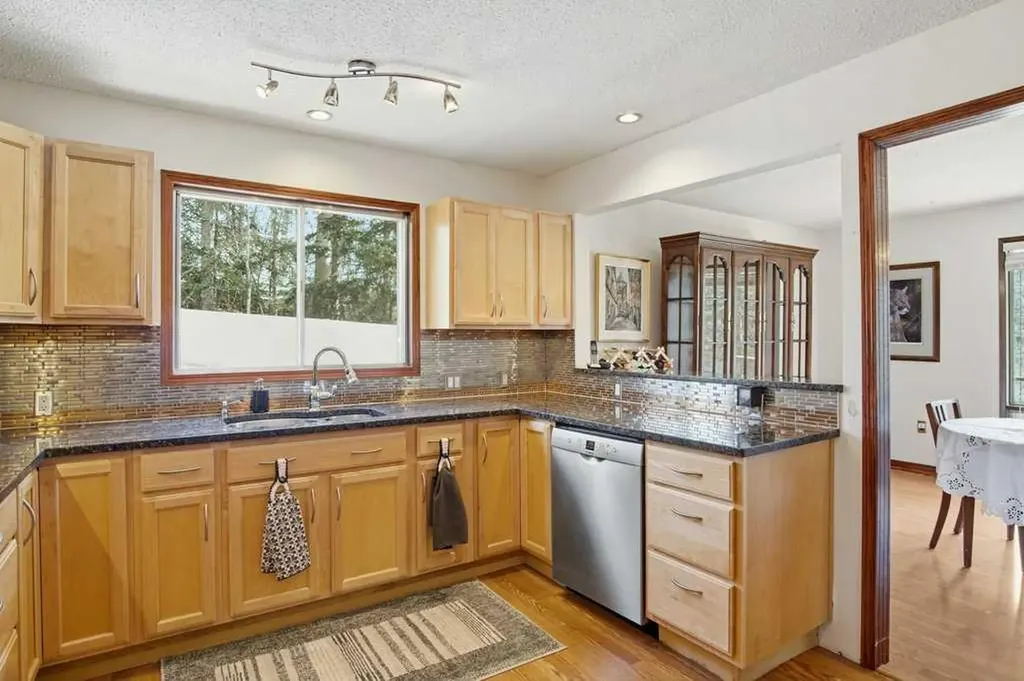 29066 Range Road 52 Rural Mountain View County AB T0M 2E0