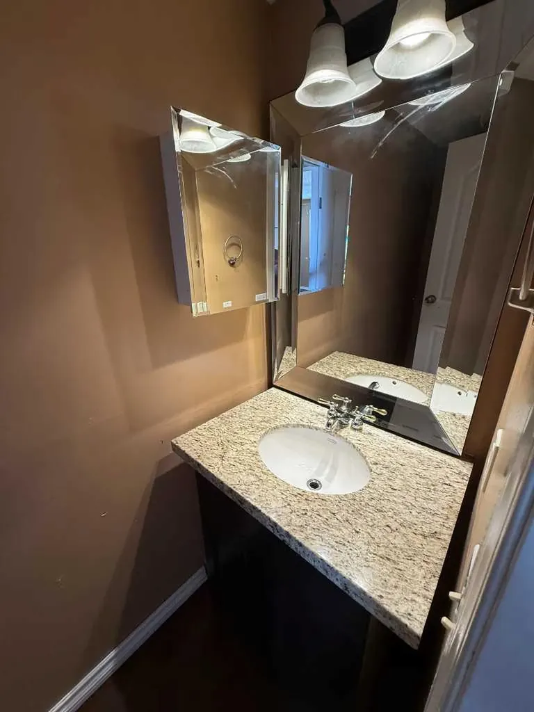 1555 Falconridge Drive Calgary AB T3J 1L8