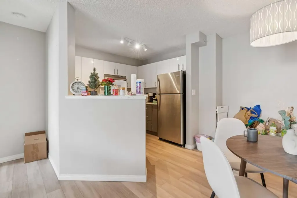 1111 6 Avenue SW Calgary AB T2P 5M5