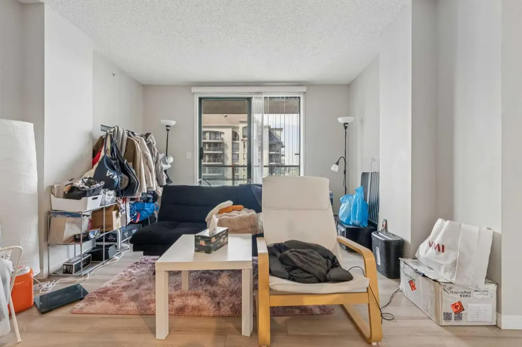 1111 6 Avenue SW Calgary AB T2P 5M5