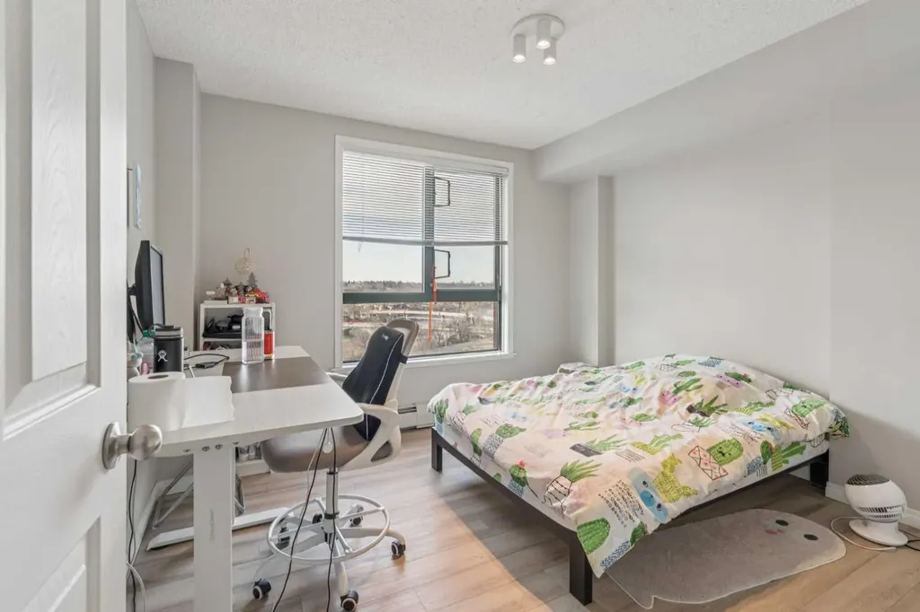 1111 6 Avenue SW Calgary AB T2P 5M5