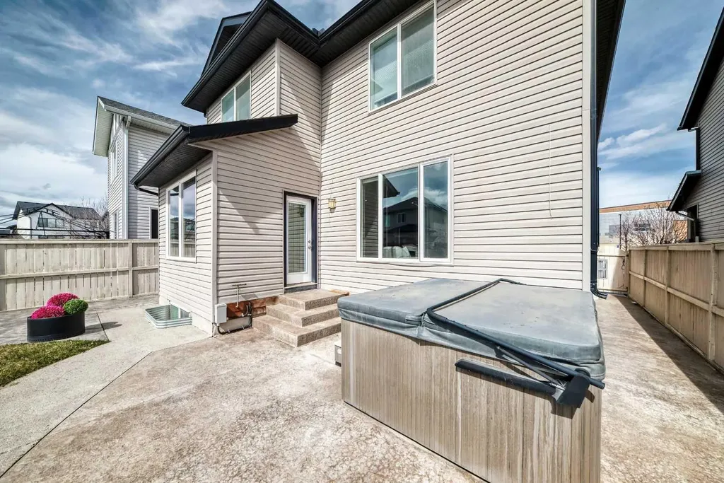 65 Morningside Circle SW Airdrie AB T4B 0L7