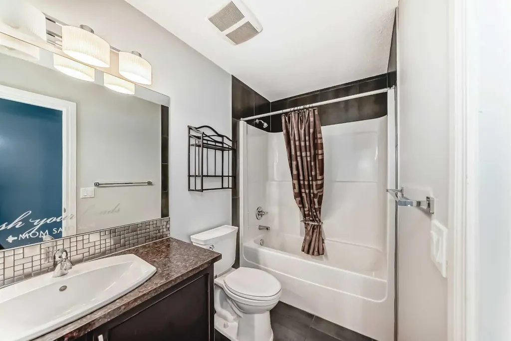 65 Morningside Circle SW Airdrie AB T4B 0L7