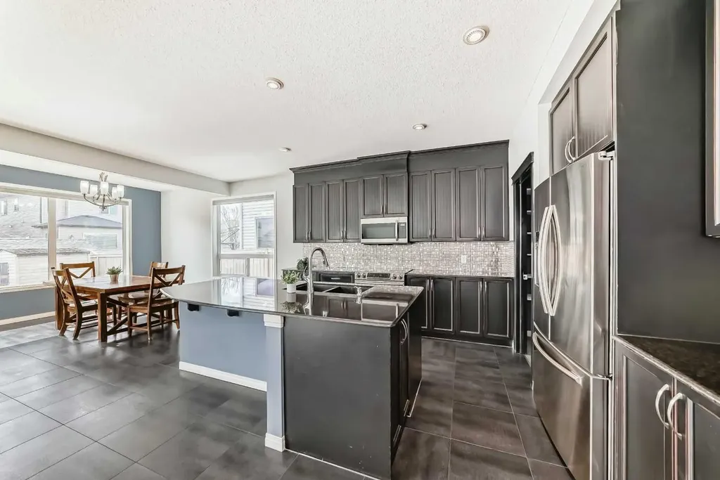 65 Morningside Circle SW Airdrie AB T4B 0L7