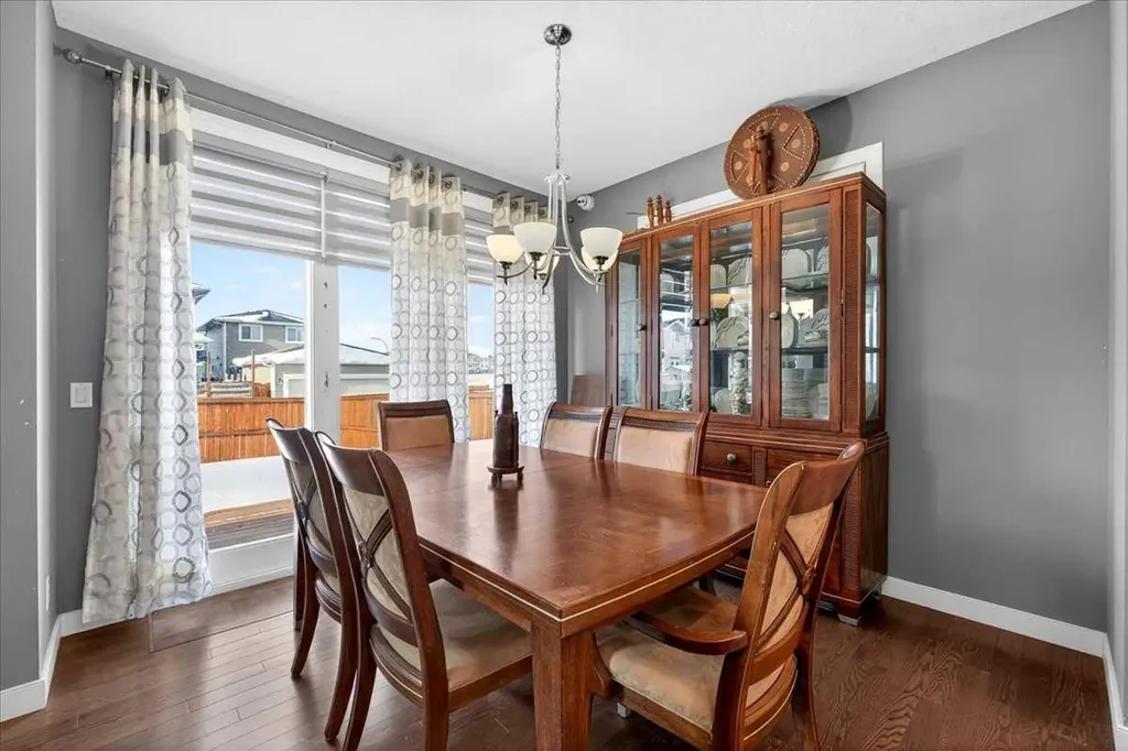 72 Redstone Drive NE Calgary AB t3n 0n2