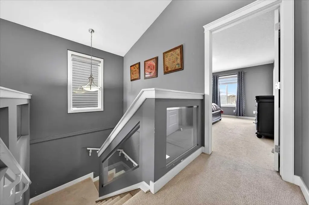 72 Redstone Drive NE Calgary AB t3n 0n2