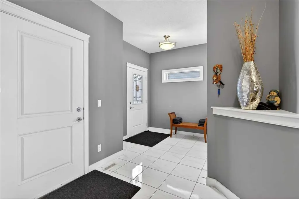 72 Redstone Drive NE Calgary AB t3n 0n2