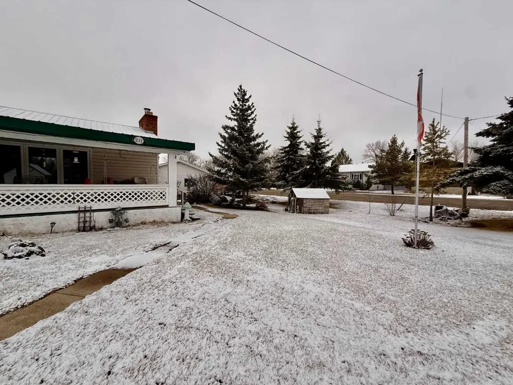 5111 49 Street Irma AB T0B 2H0