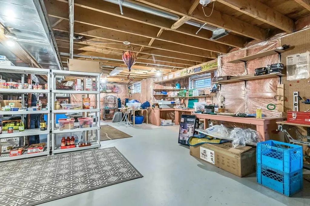 124 Catalina Place NE Calgary AB T1Y6S3