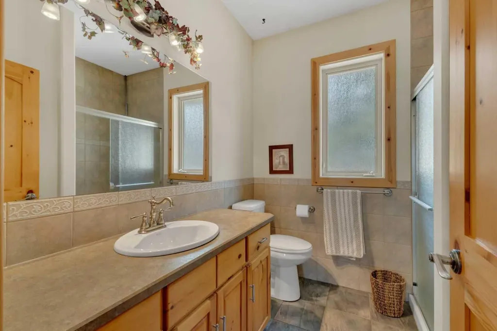 27111 Highway 597 Rural Lacombe County AB T0M 0J0