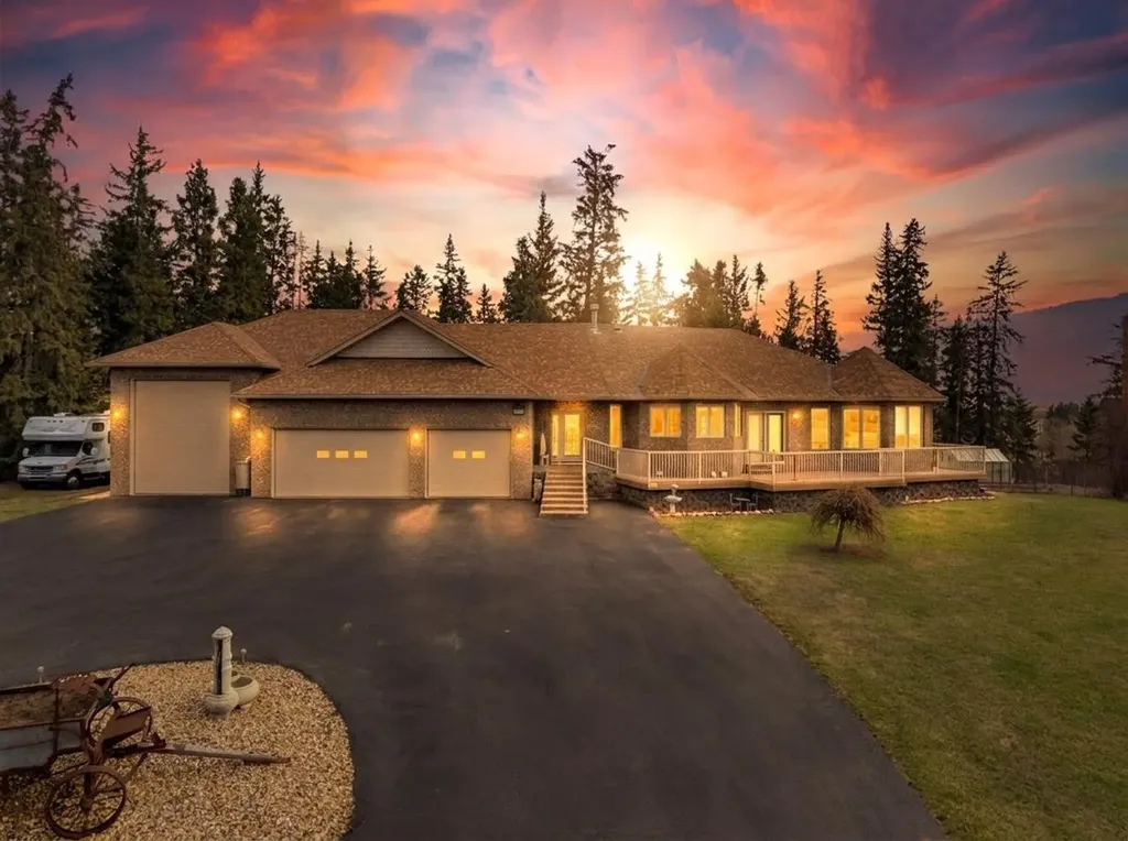 27111 Highway 597 Rural Lacombe County AB T0M 0J0