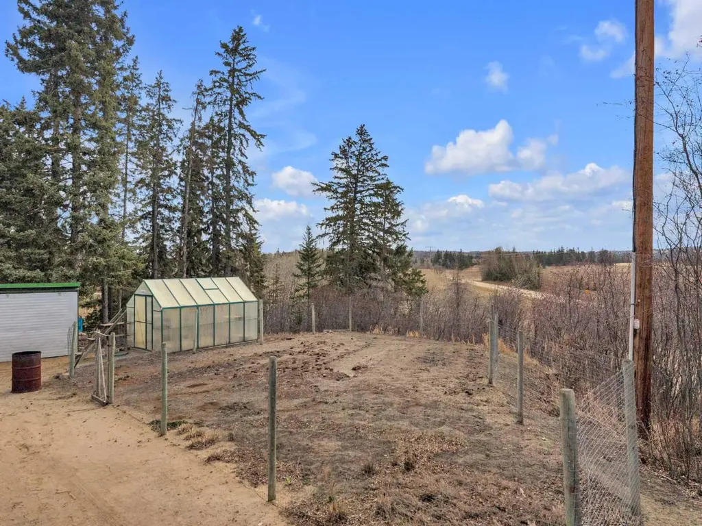 27111 Highway 597 Rural Lacombe County AB T0M 0J0
