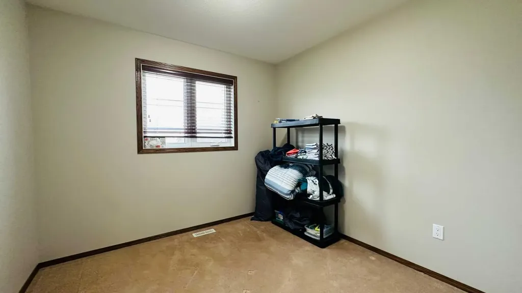 609 1 Street SW Drumheller AB T0J 0Y6