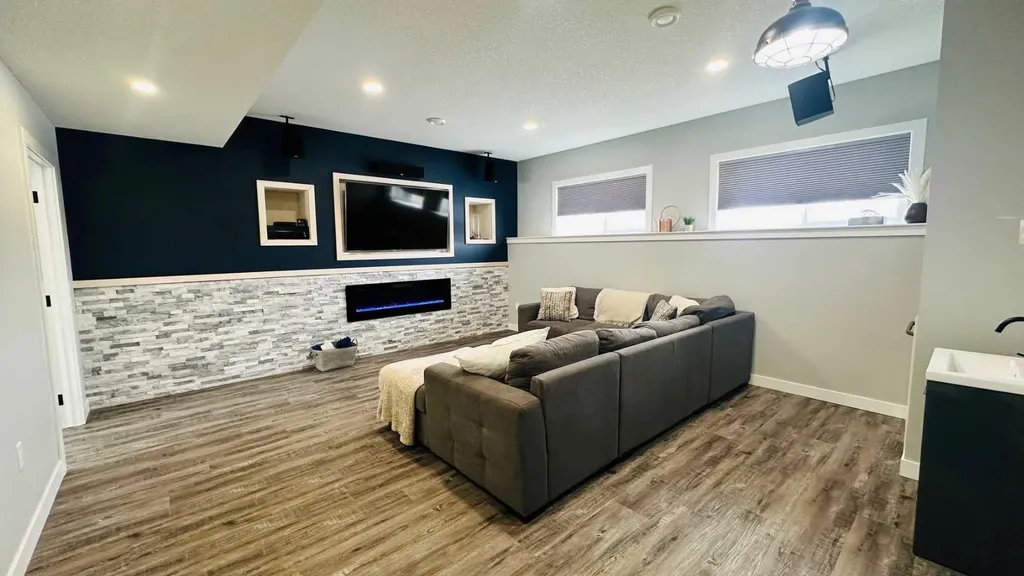 609 1 Street SW Drumheller AB T0J 0Y6