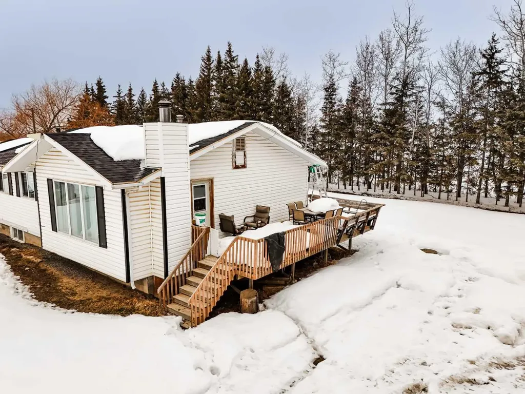 107401 Highway 697 Highway Rural Mackenzie County AB T0H2H0