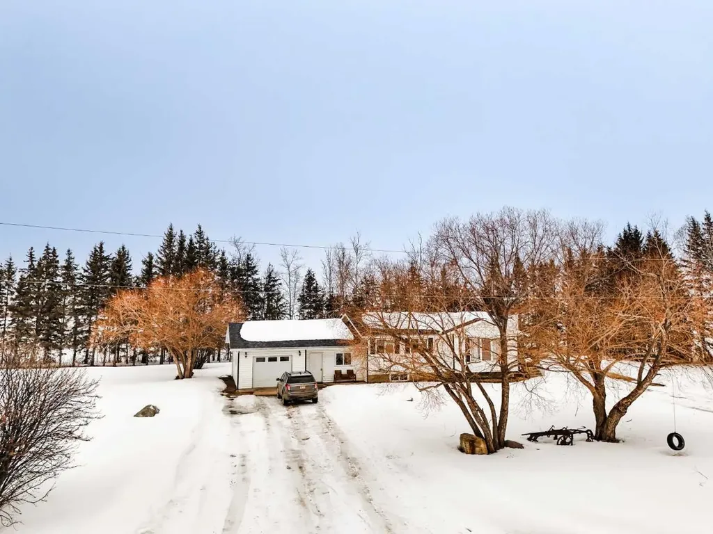 107401 Highway 697 Highway Rural Mackenzie County AB T0H2H0