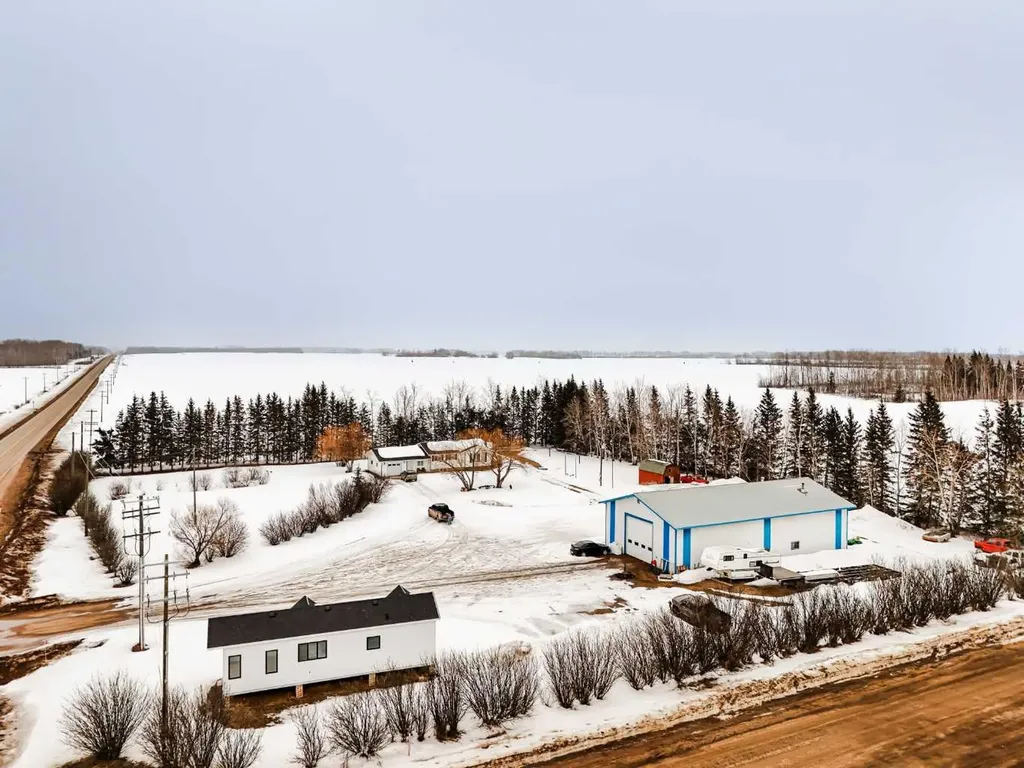 107401 Highway 697 Highway Rural Mackenzie County AB T0H2H0