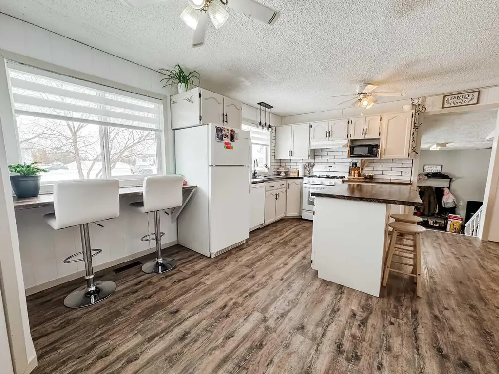 107401 Highway 697 Highway Rural Mackenzie County AB T0H2H0