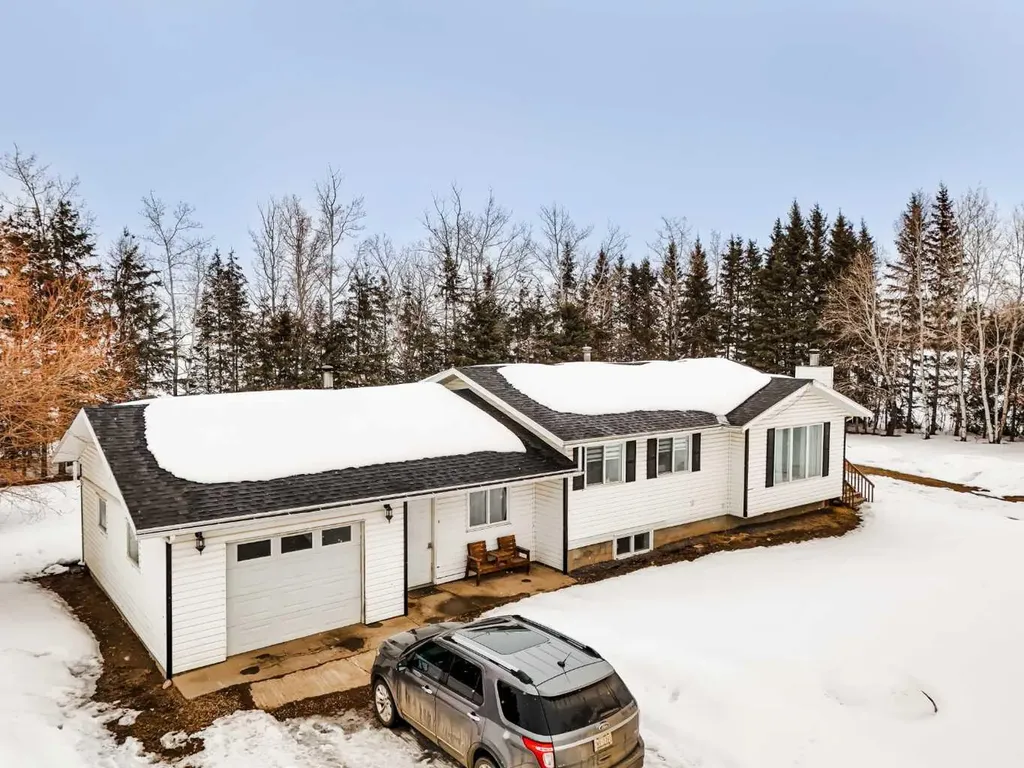 107401 Highway 697 Highway Rural Mackenzie County AB T0H2H0