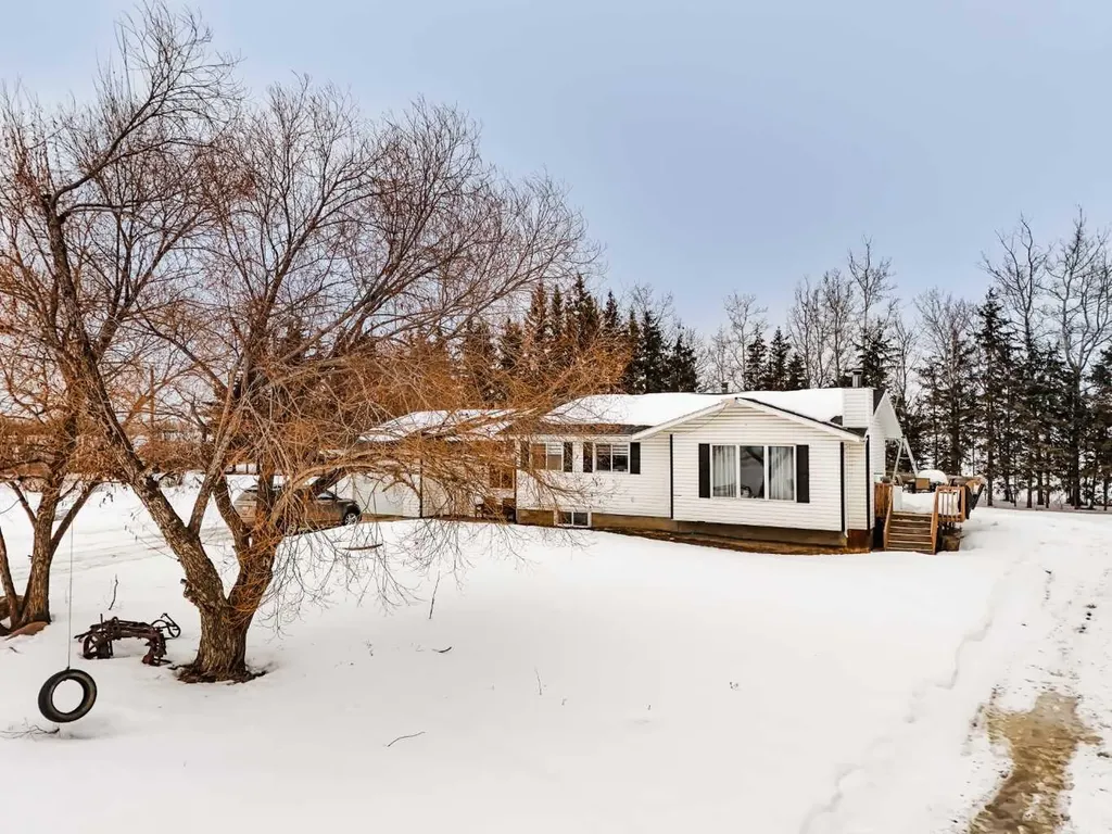 107401 Highway 697 Highway Rural Mackenzie County AB T0H2H0